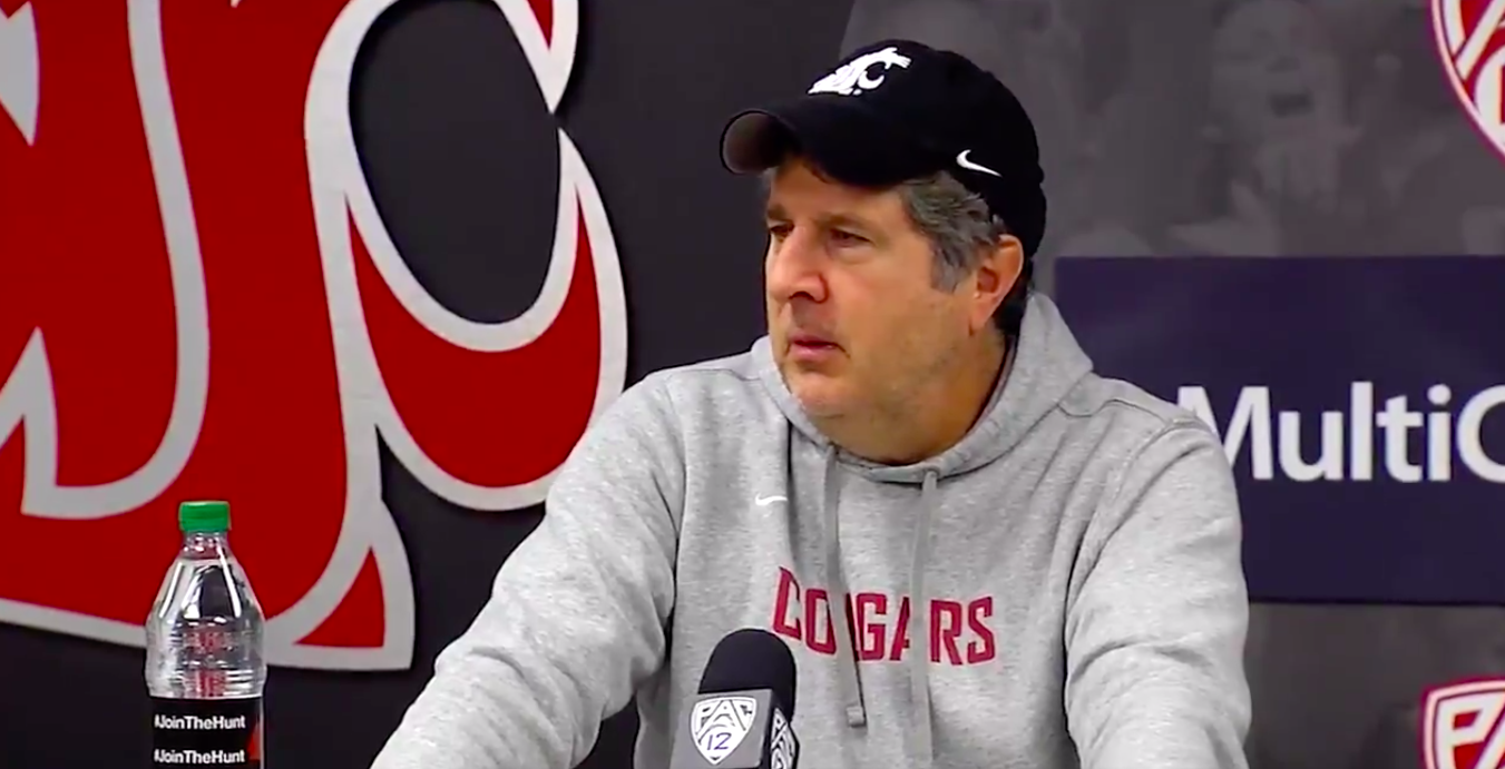 WATCH Mike Leach offers a hilarious breakdown of live mascots across CFB