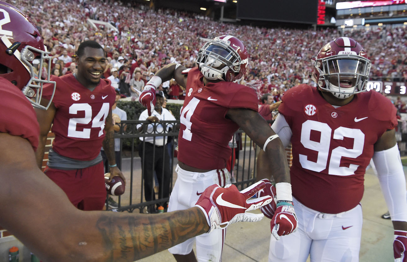 LISTEN Alabama playbyplay broadcaster explains how Crimson Tide's
