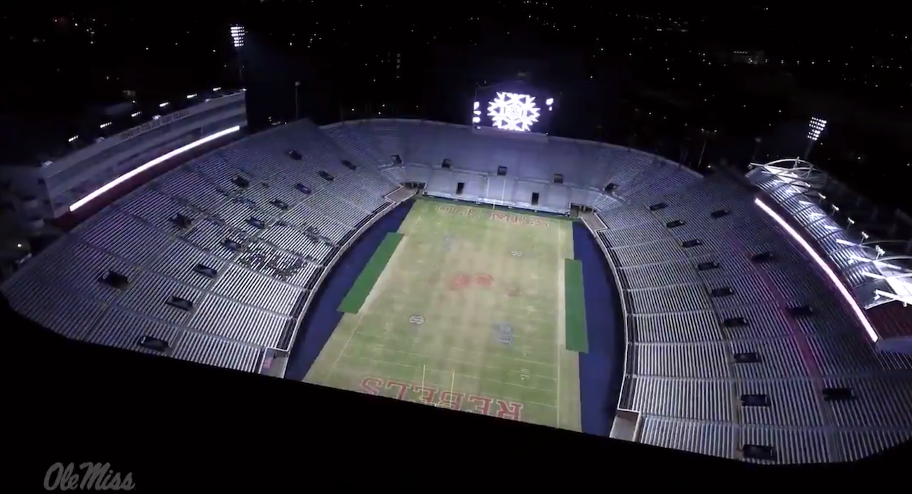 WATCH Ole Miss puts on awesome Christmas lights show in Vaught