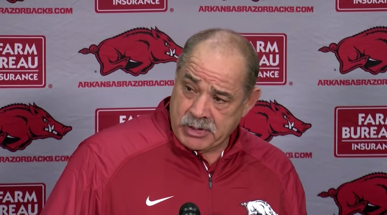 Arkansas will pay its assistant coaches over 4 million in 2018