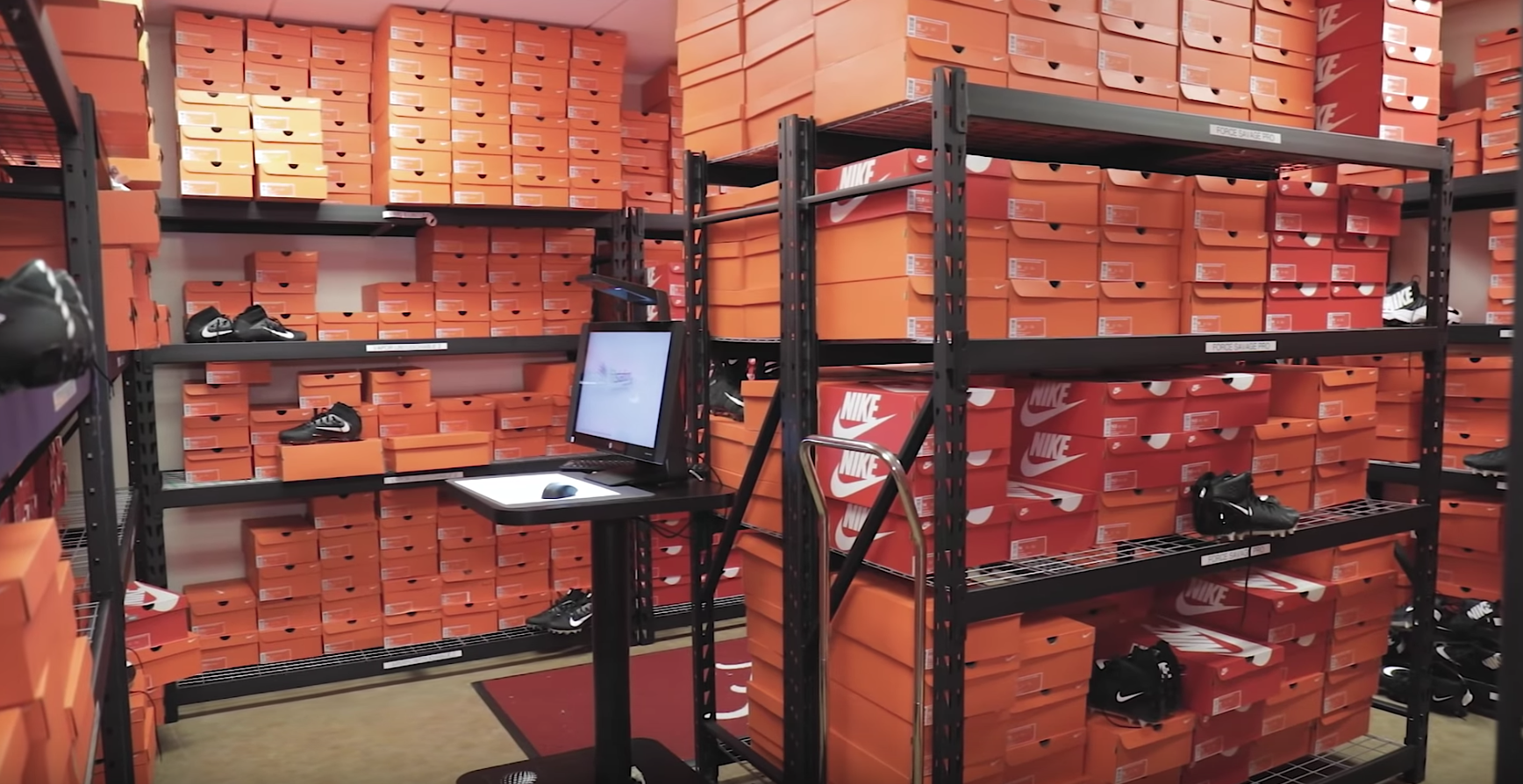 WATCH Alabama gives tour of football facility, sneaker equipment room