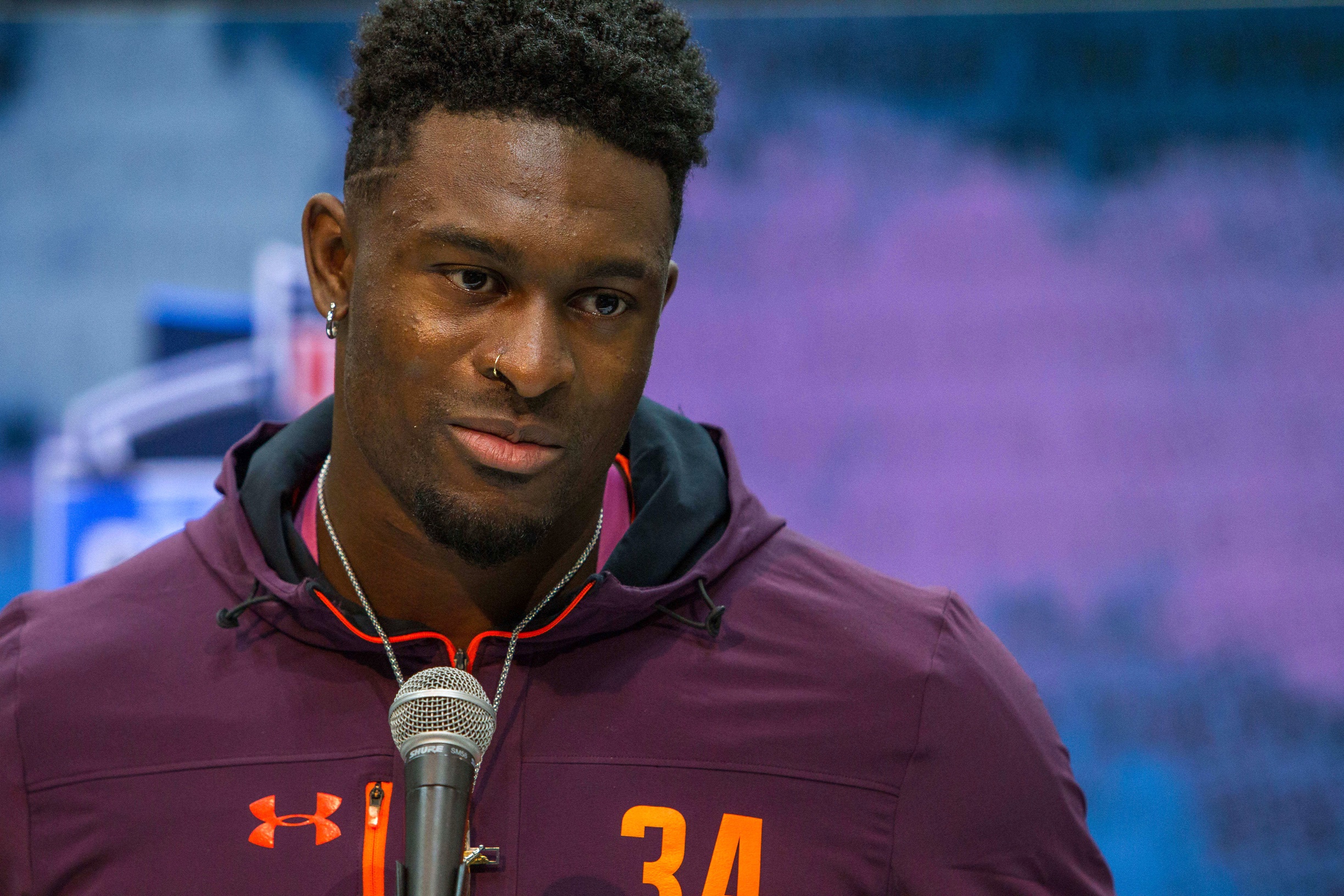 As D K Metcalf s Draft Stock Soars Following His Epic Combine Showing 