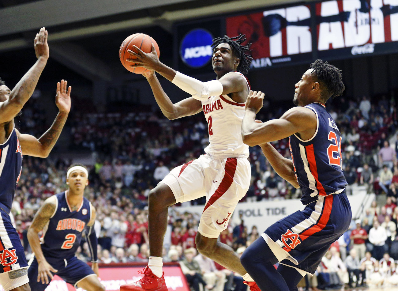 ESPN bracketology expert Joe Lunardi explains what Alabama has to do to