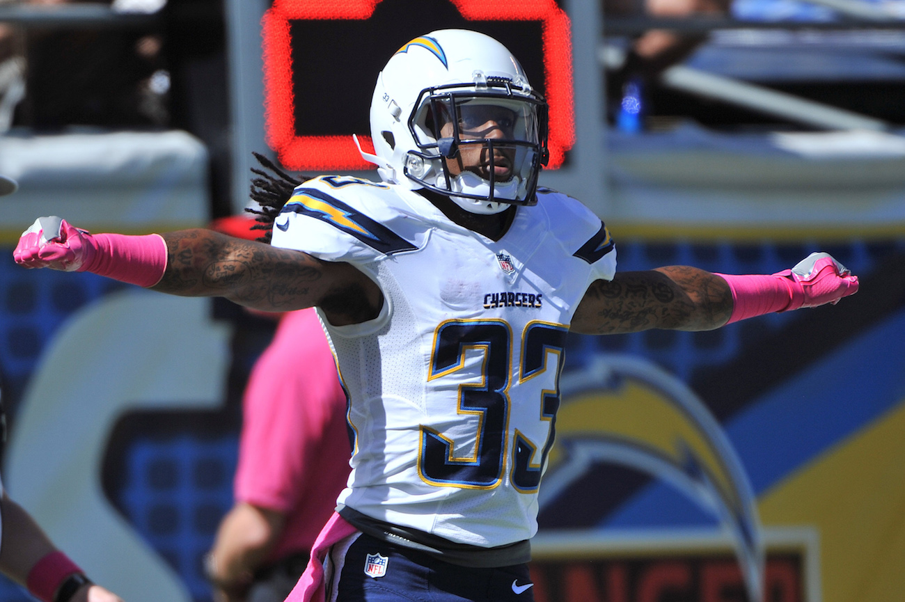 dexter mccluster jersey