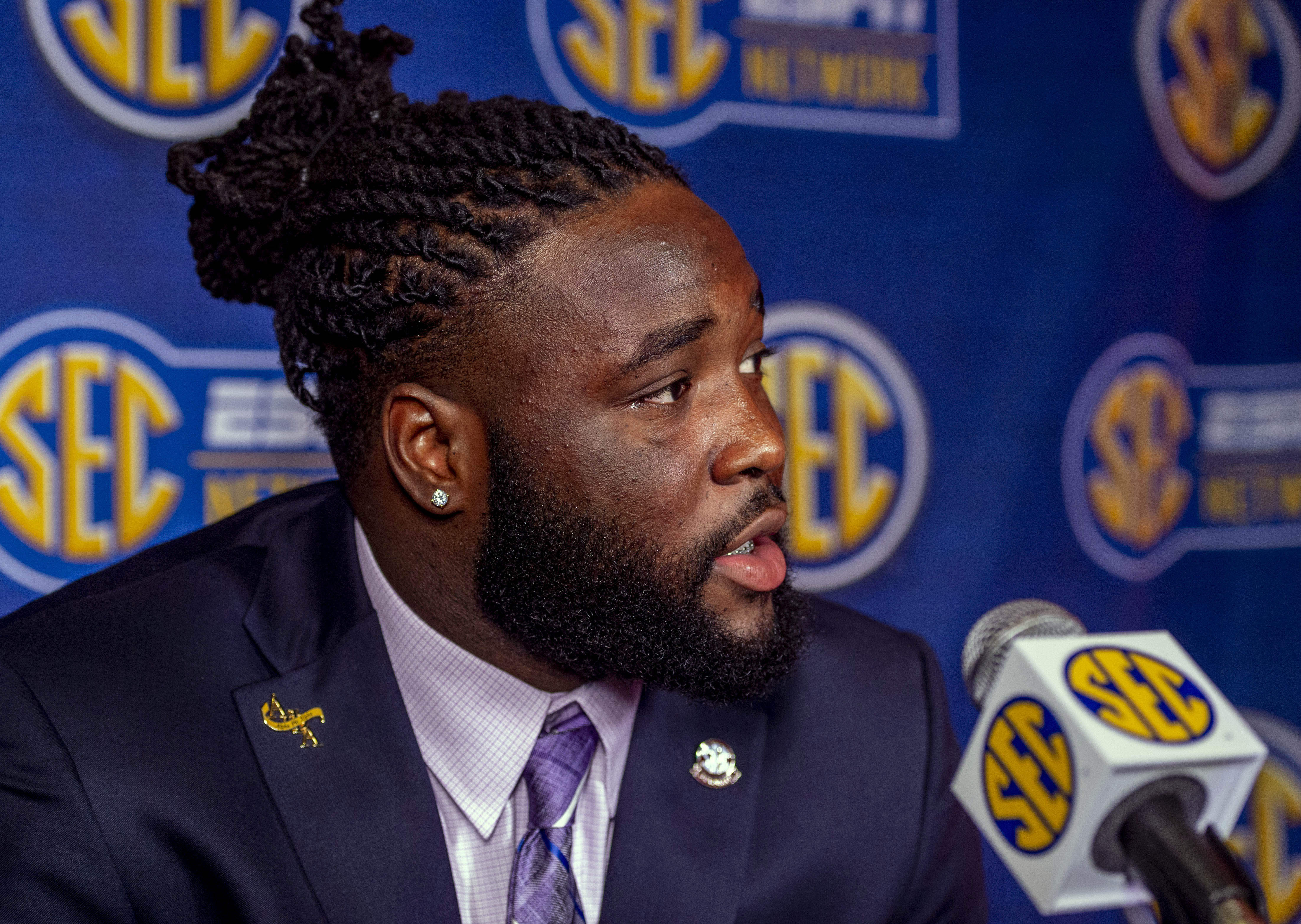 SEC Media Days It Took Some Time And A 2 10 Season But Hogs Have Fully Bought Into Chad Morris