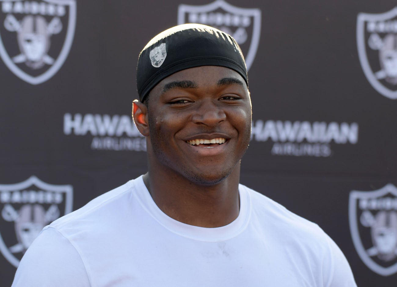 WATCH: Amari Cooper embarrasses Lions' DB, makes one-handed TD catch