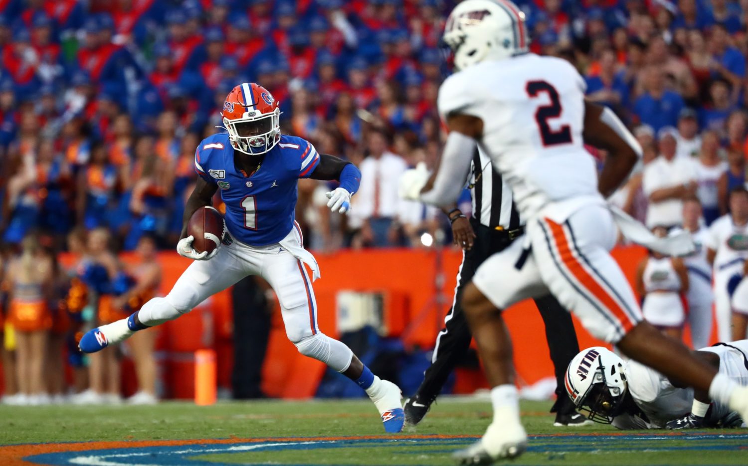 Gators honor their greatest fan, then put on a show in SEC tuneup