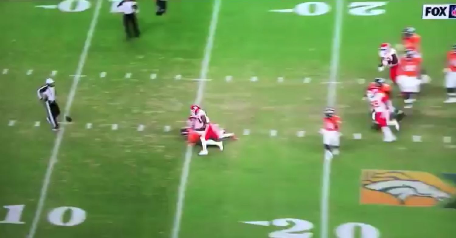 Former Alabama LB Reggie Ragland records first NFL TD on scoop and score