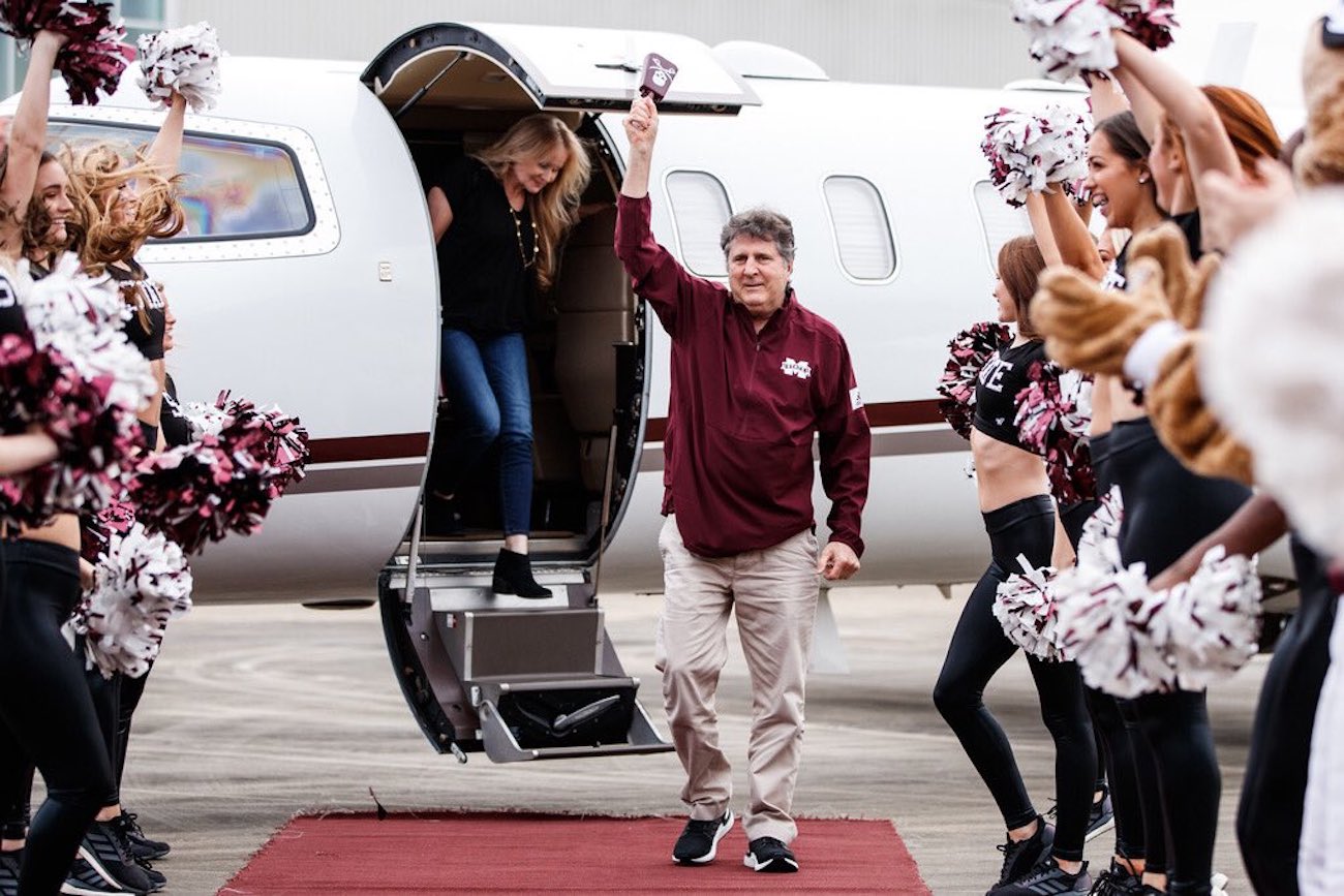 Mike Leach chose the perfect GIF for his first tweet as Mississippi State head coach