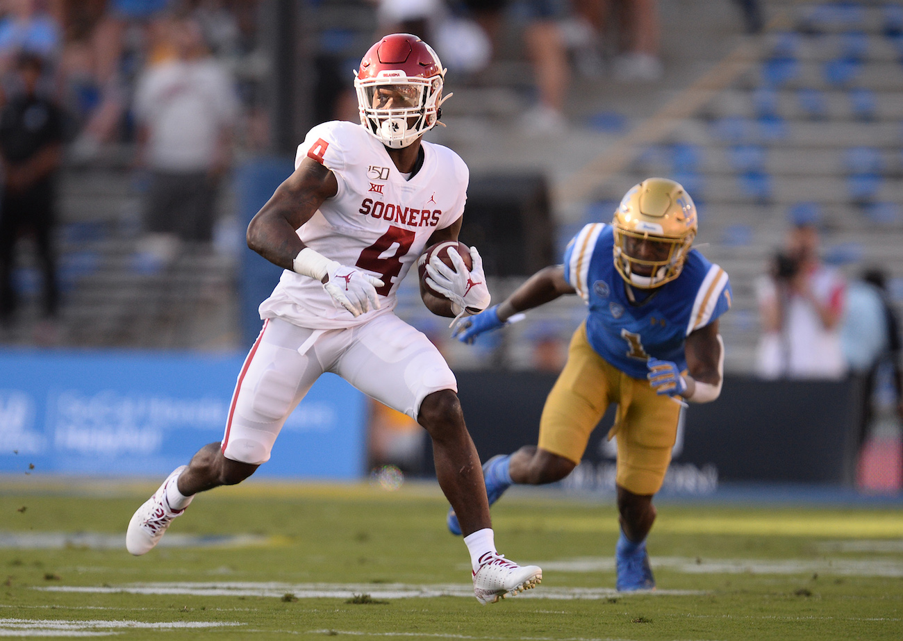 Key Oklahoma RB announces he's entering NCAA transfer portal