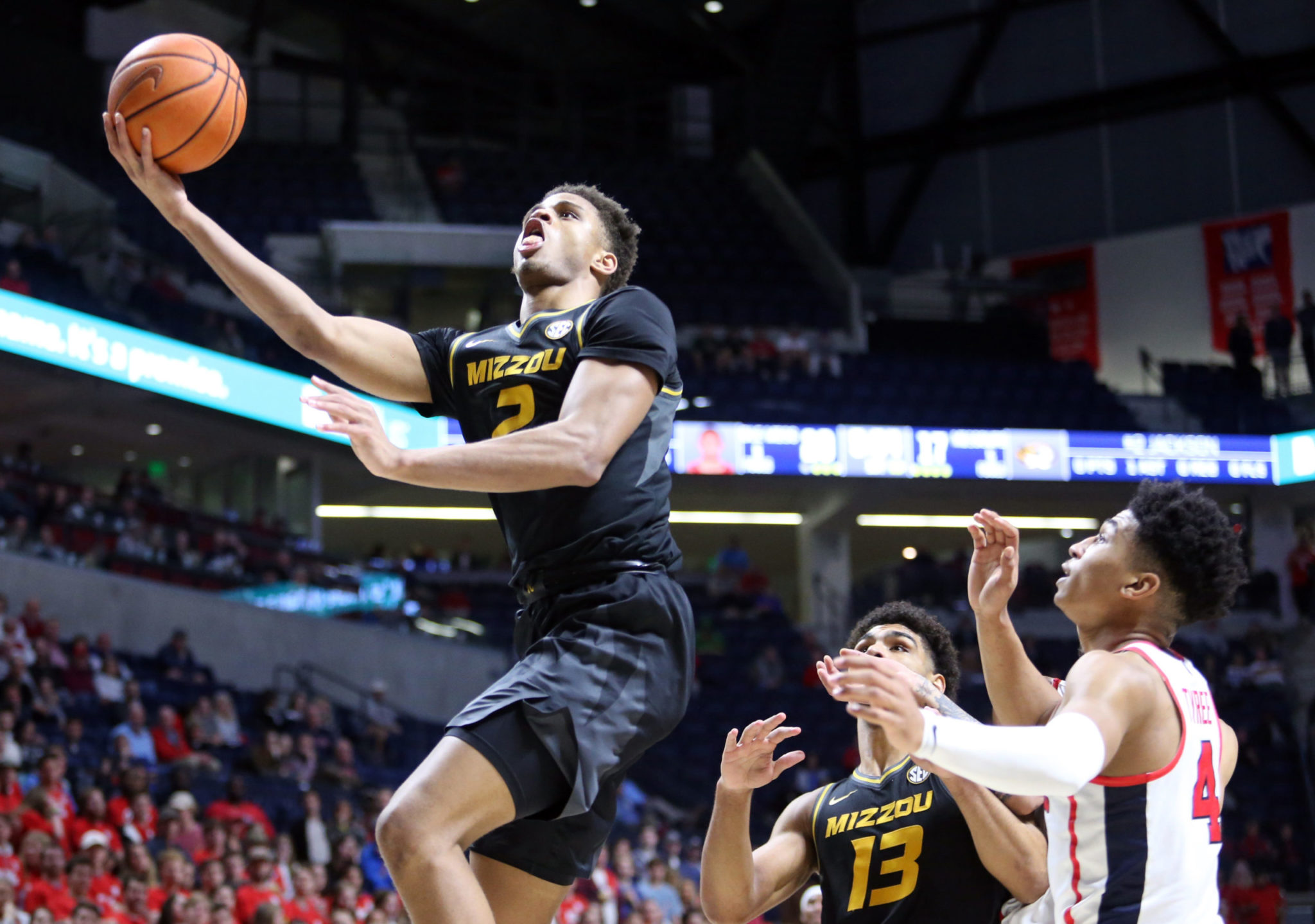 Missouri forward Tray Jackson announces decision to enter NCAA transfer