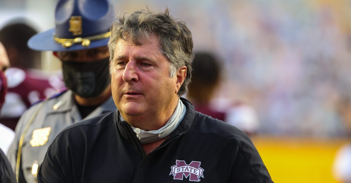 New York Times mistakenly implied Mike Leach was picked to join Joe Biden’s staff