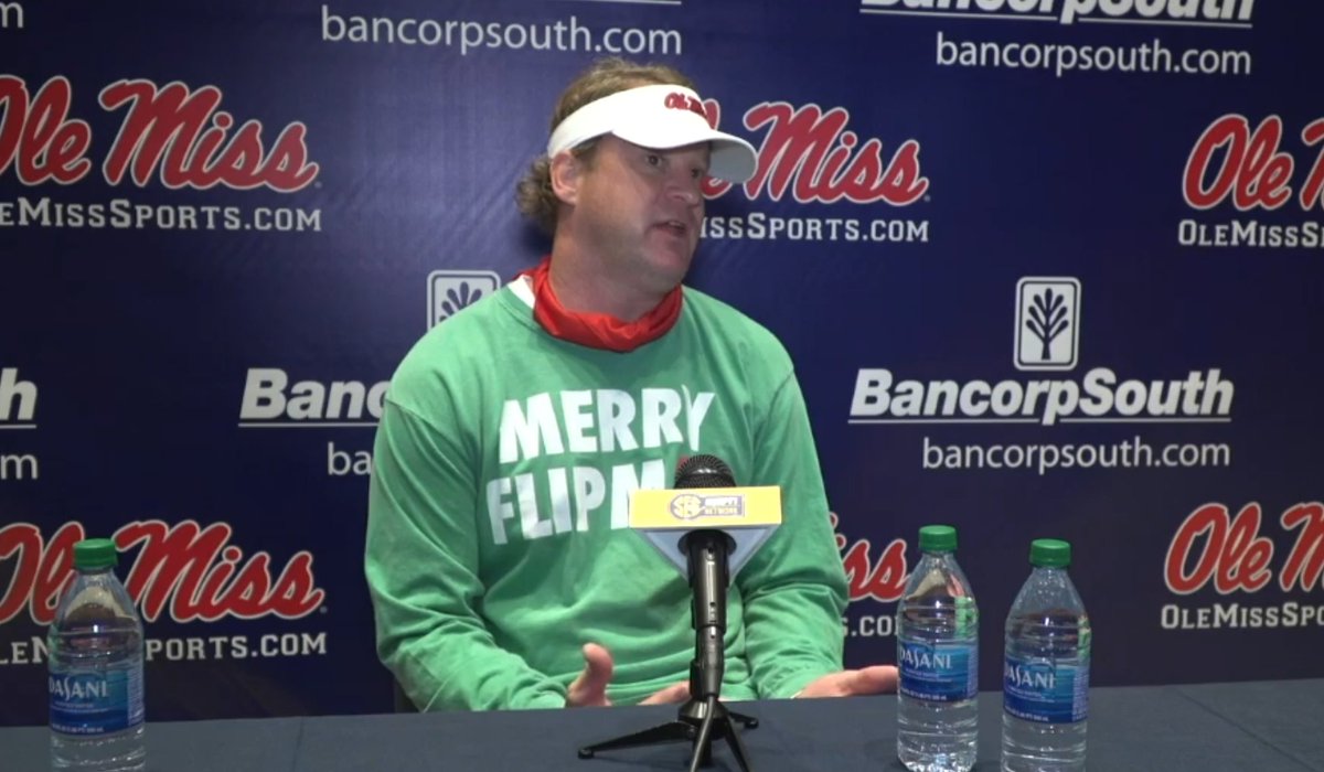 Lane Kiffin celebrates 'Merry Flipmas' by trolling Mississippi State