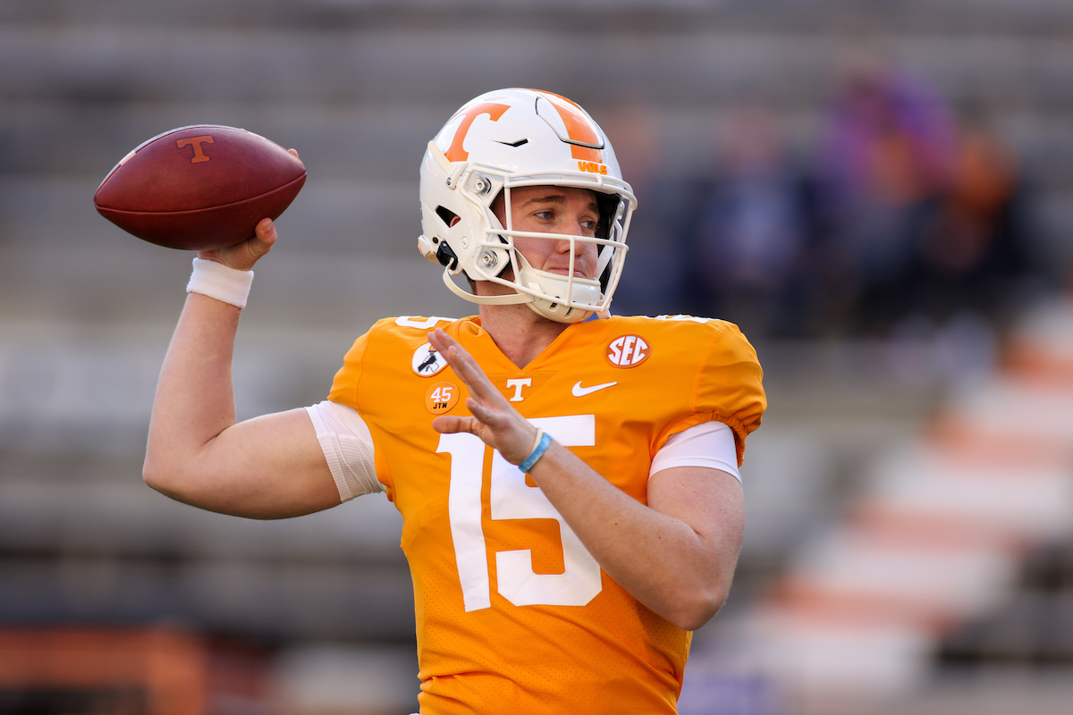 Tennessee QB coach Joey Halzle weighs in on Vols' quarterback battle