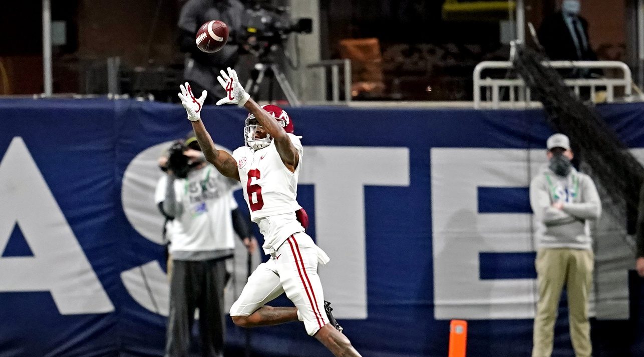 Walter Camp AllAmerica Team features 12 SEC standouts including Player