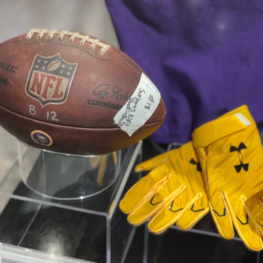 Pro Football Hall Of Fame Recognizes Justin Jefferson'S Historic Rookie ...