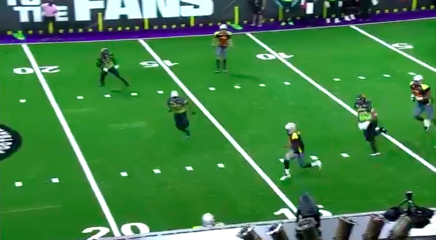 Johnny Manziel makes debut in new Fan Controlled Football league