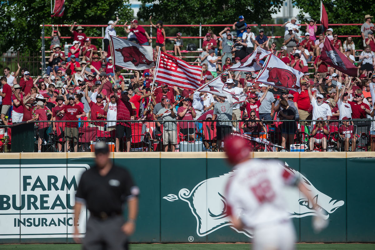 My version of Baum-Walker and the Razorbacks' Jerseys on MLB The Show 21 : r/razorbacks