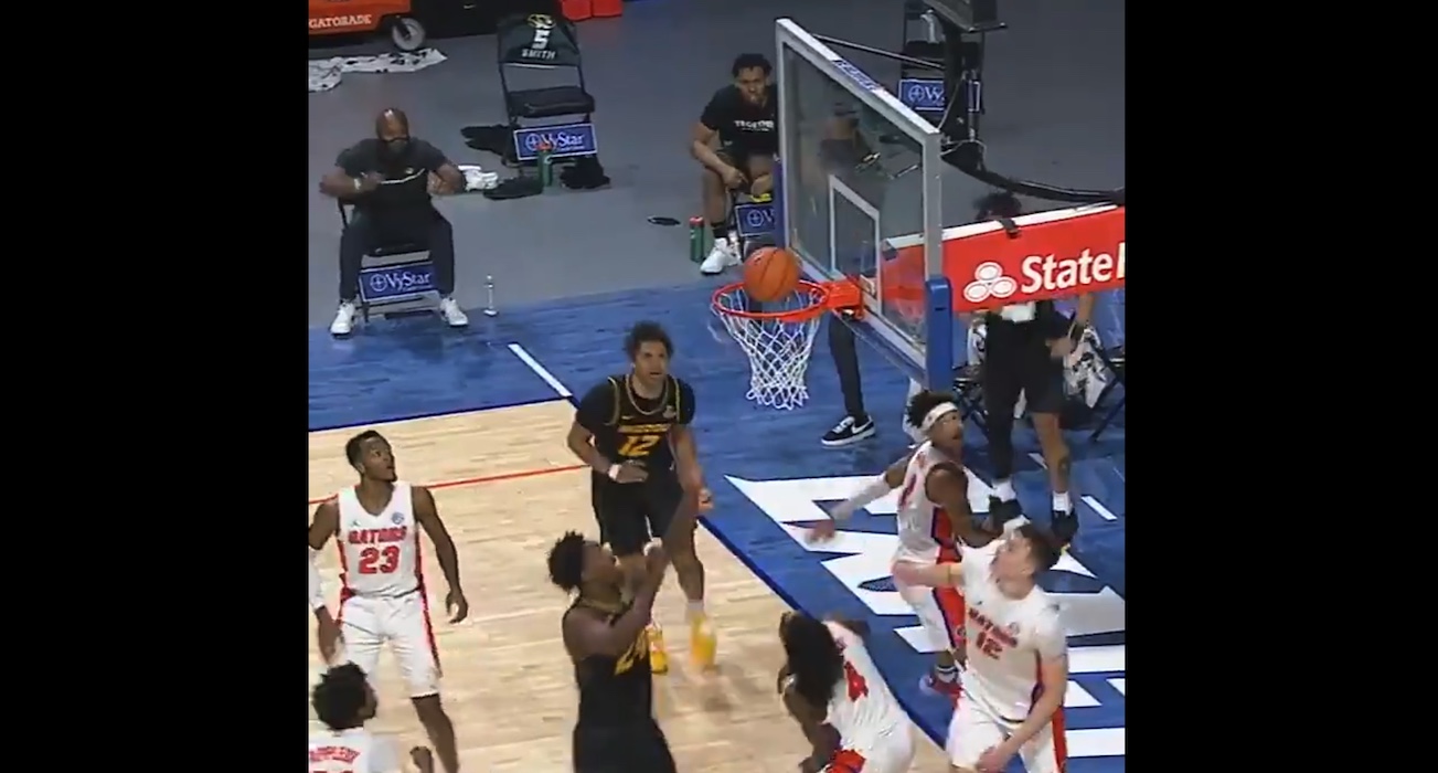 Dru Smith S Last Second Reverse Layup Lifts Mizzou To Win Over Florida