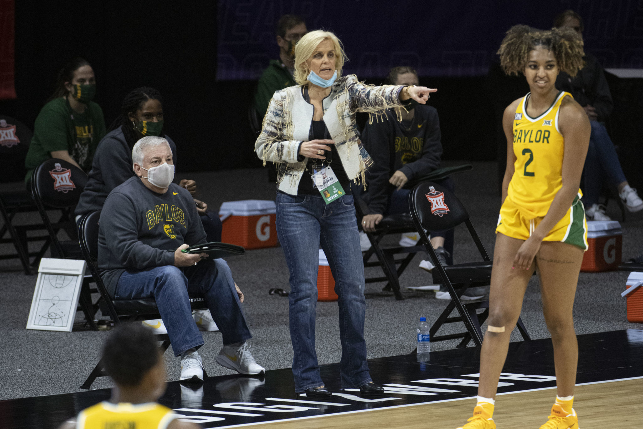 LSU hires Kim Mulkey as new women's basketball head coach
