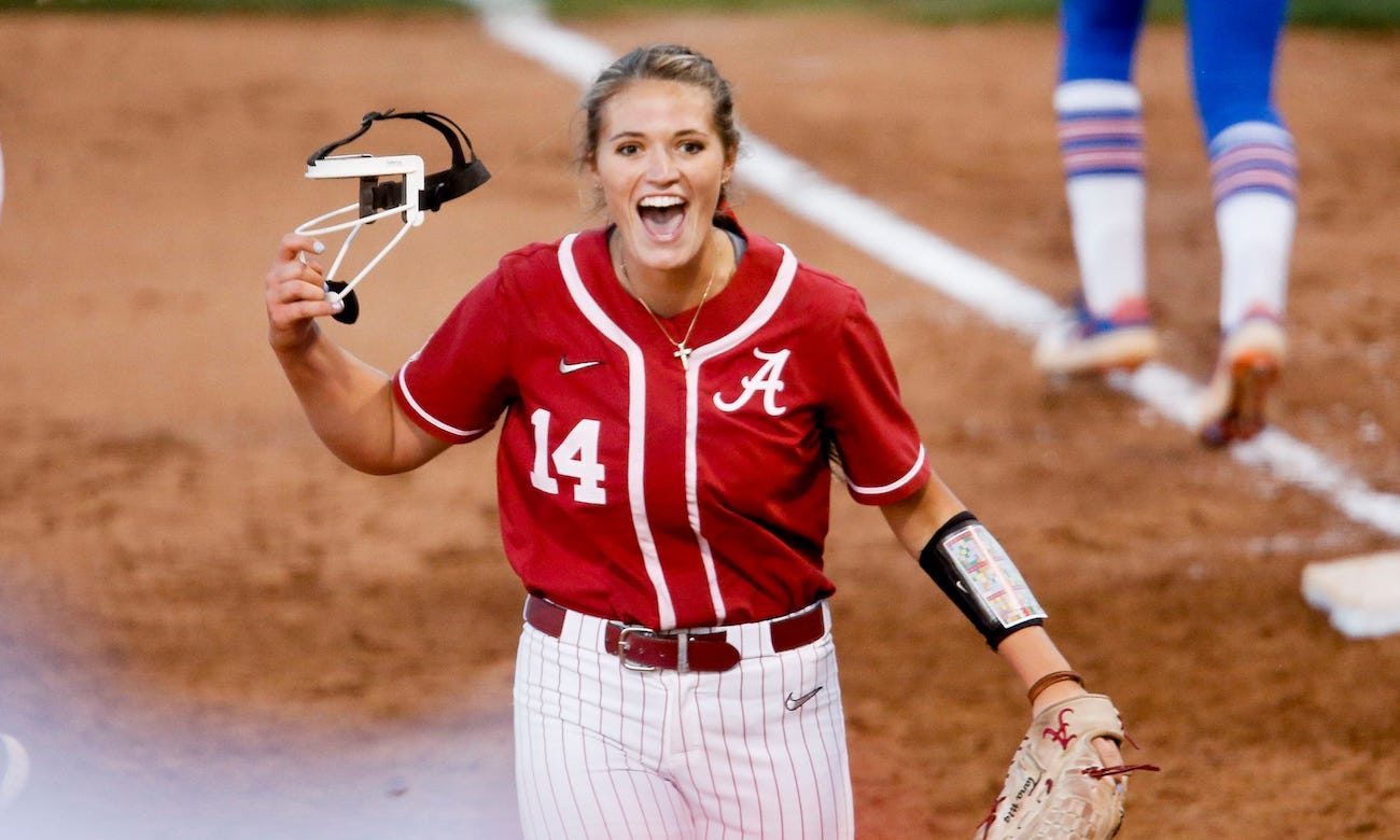 Montana Fouts, Alabama softball's star pitcher, throws first perfect