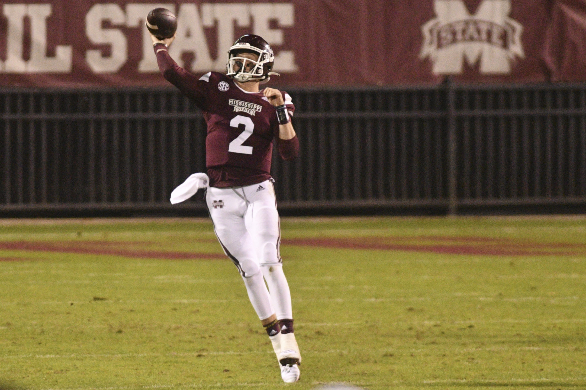 Mississippi State QB Will Rogers reportedly signs NIL deal with BBQ chain