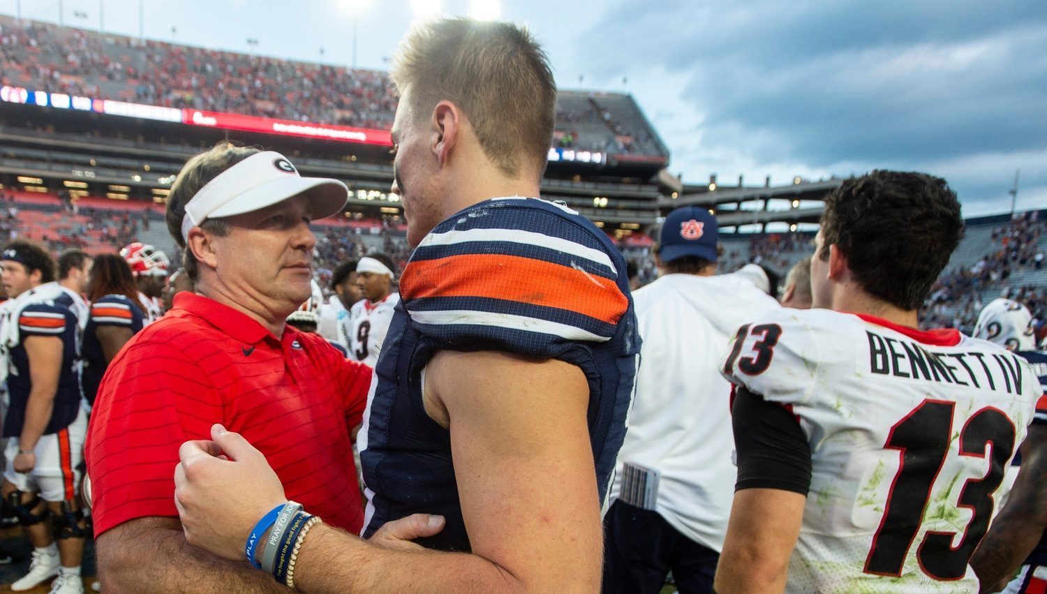 Kirby Smart recaps win at Auburn, updates injury statuses