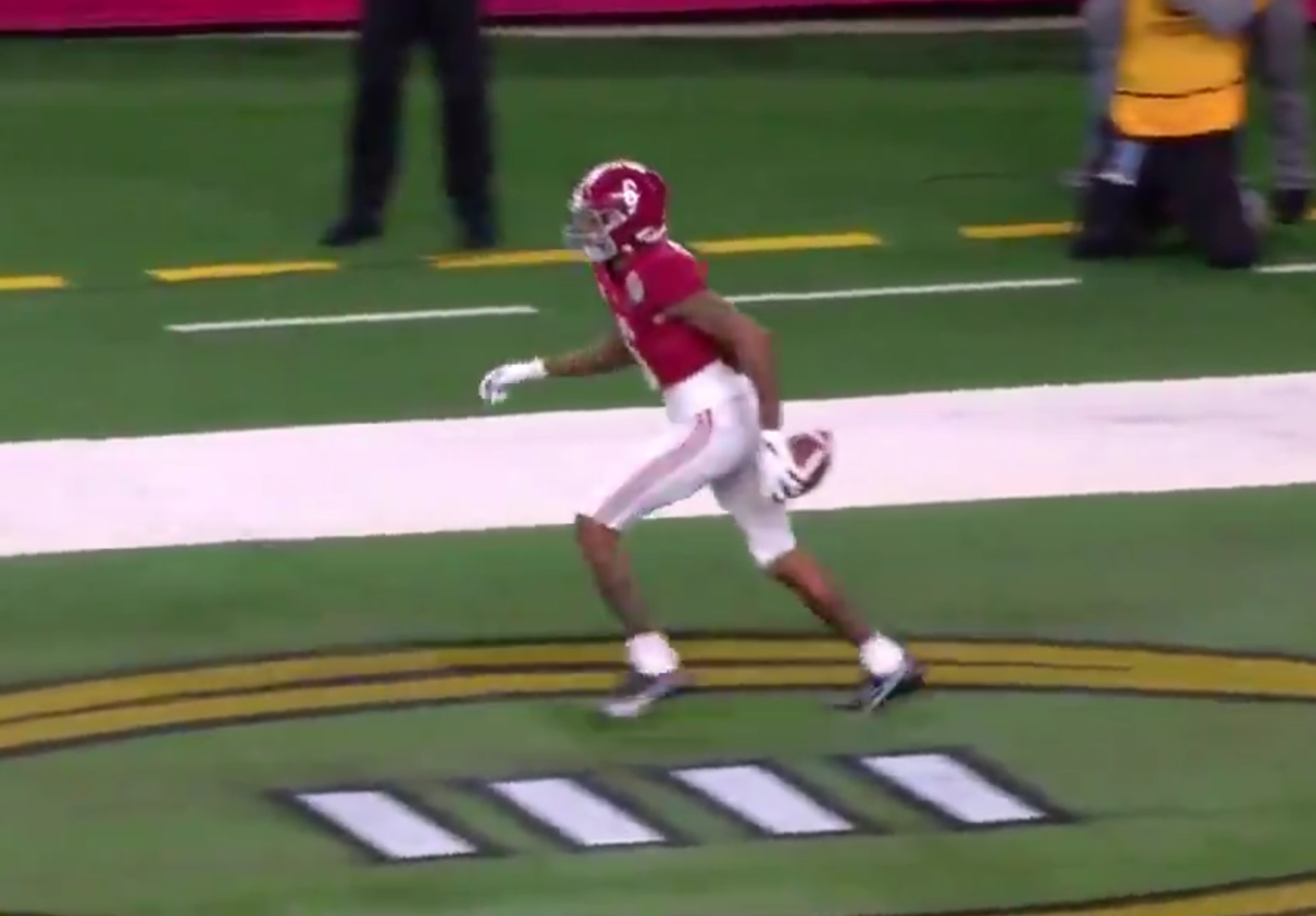 Way too easy Alabama scores on first possession behind DeVonta