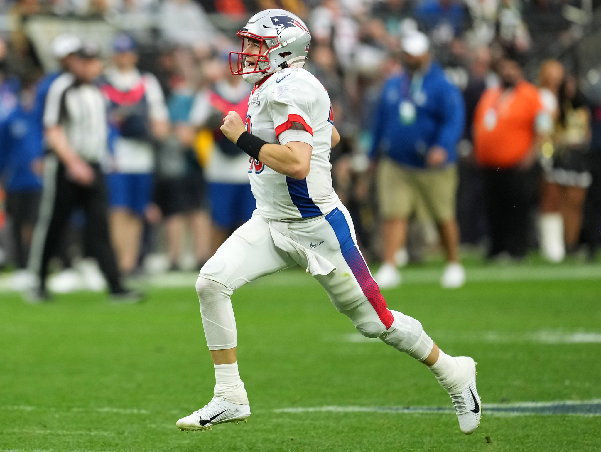 Mac Jones hilariously thought he scored 70-yard rushing TD in Pro Bowl