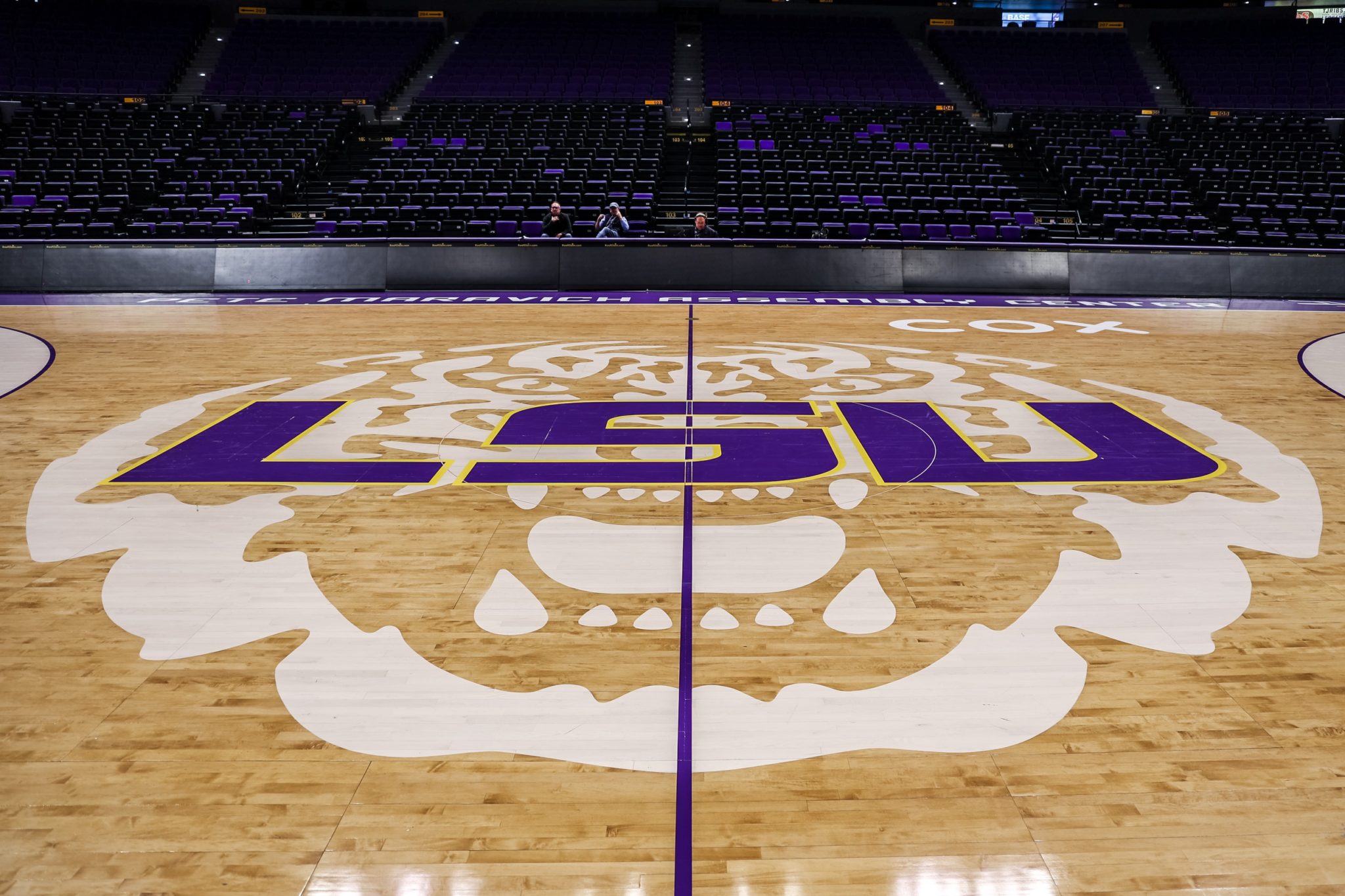 LSU Board of Supervisors makes decision about basketball court name LSU Board of Supervisors makes decision about basketball court name
