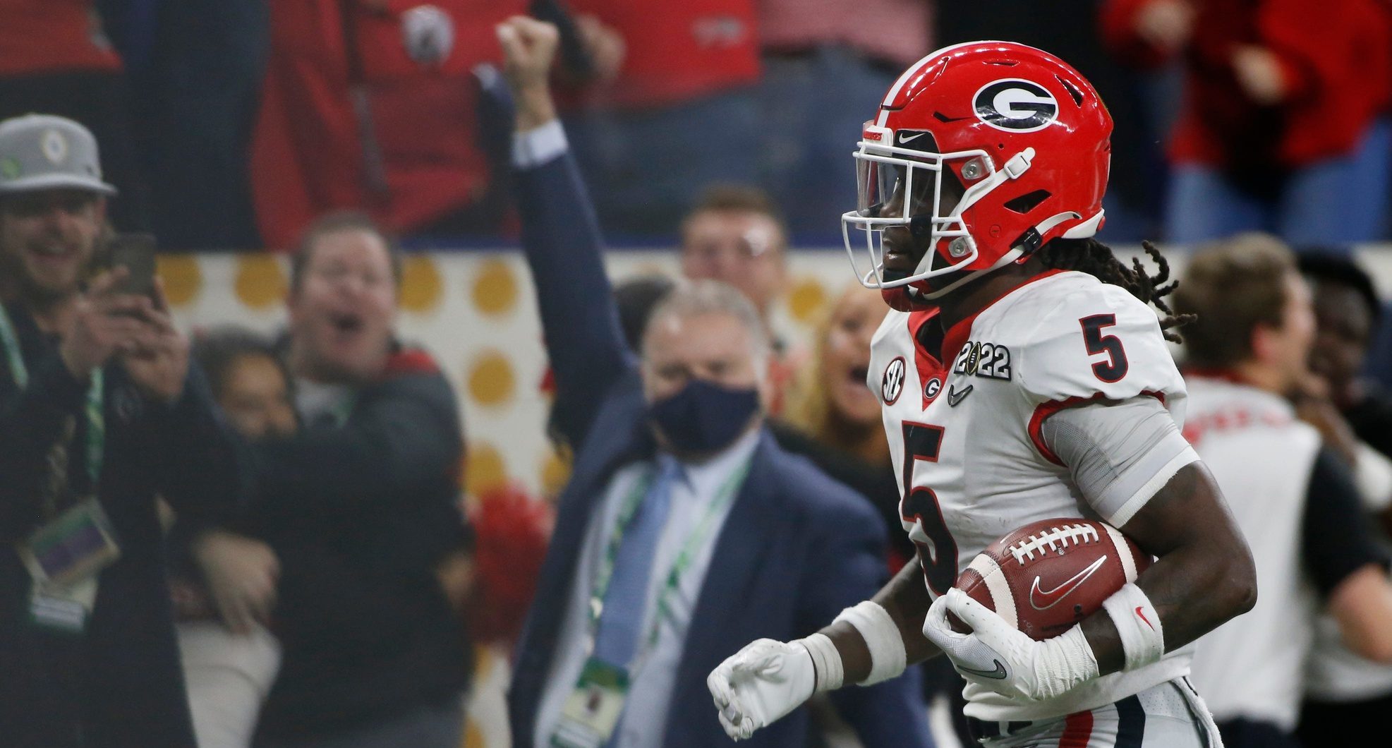 Pro Football Focus's list of top 5 cornerbacks for 2023 NFL Draft