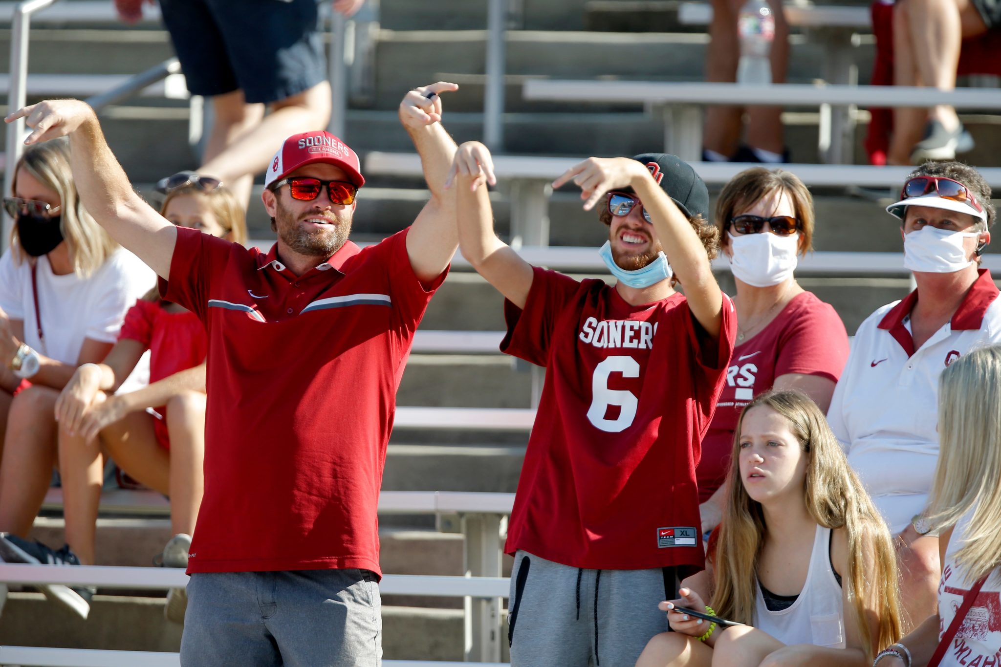 Big 12 coordinator of officials addresses when ‘Horns Down’ is a penalty