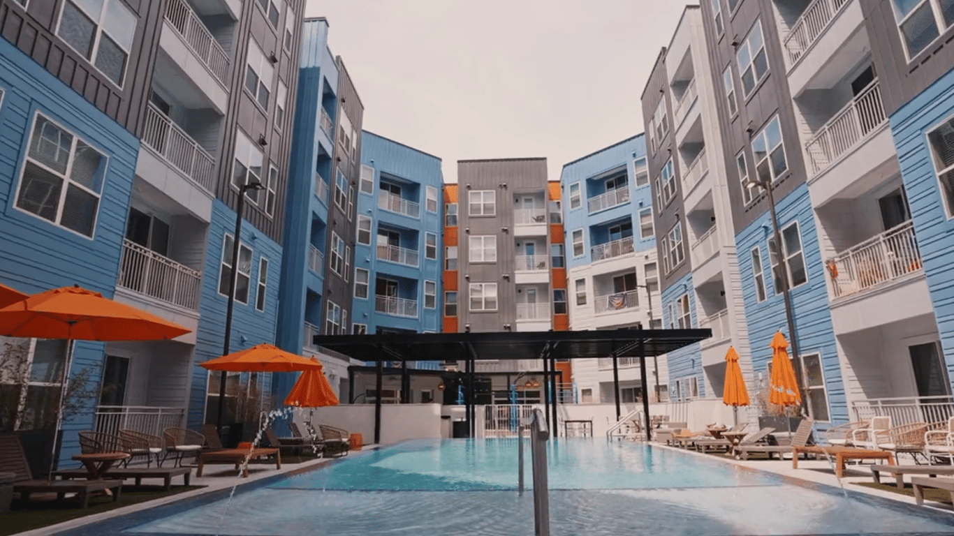 Florida shows video tour of new ‘Stadium House’ luxury complex for