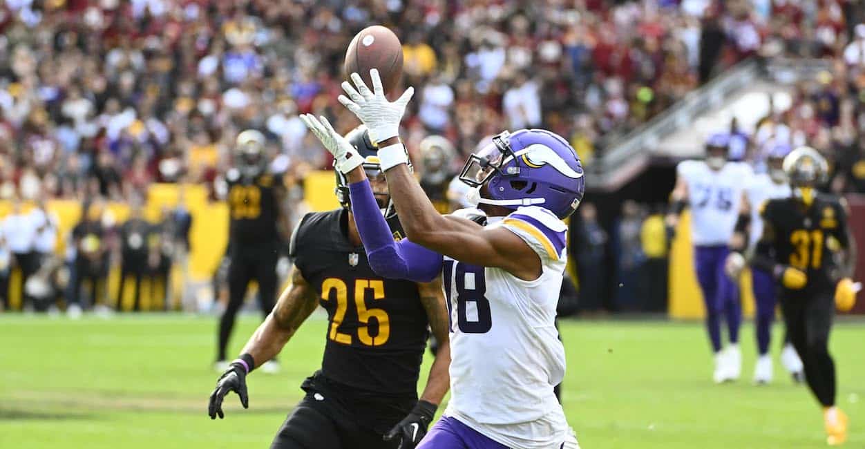 Justin Jefferson ties Odell Beckham Jr., Randy Moss with latest 100