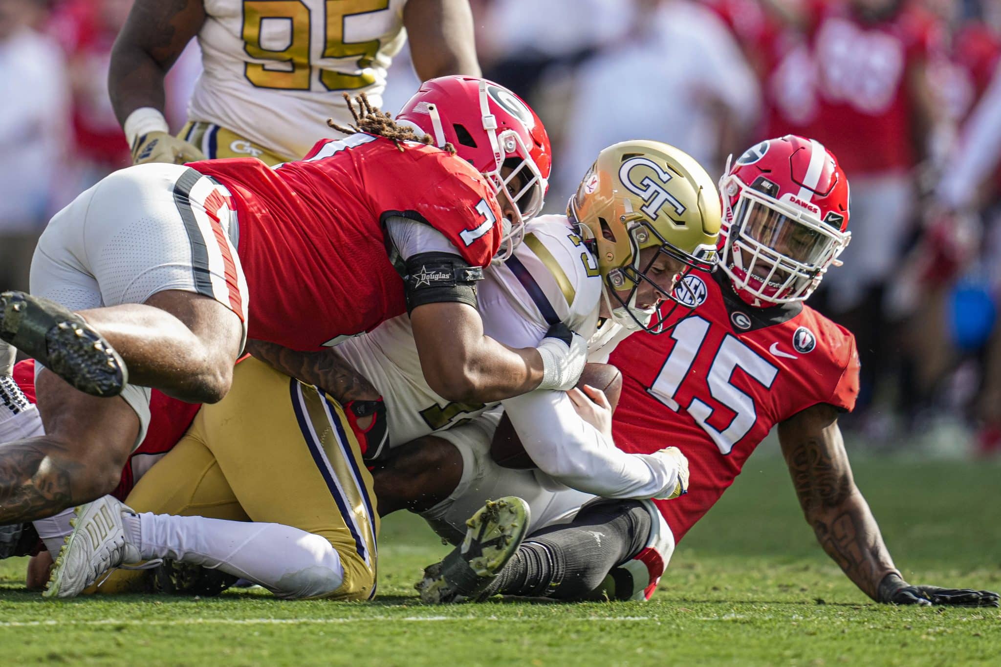 Trezmen Marshall, former Georgia LB, announces SEC transfer commitment 