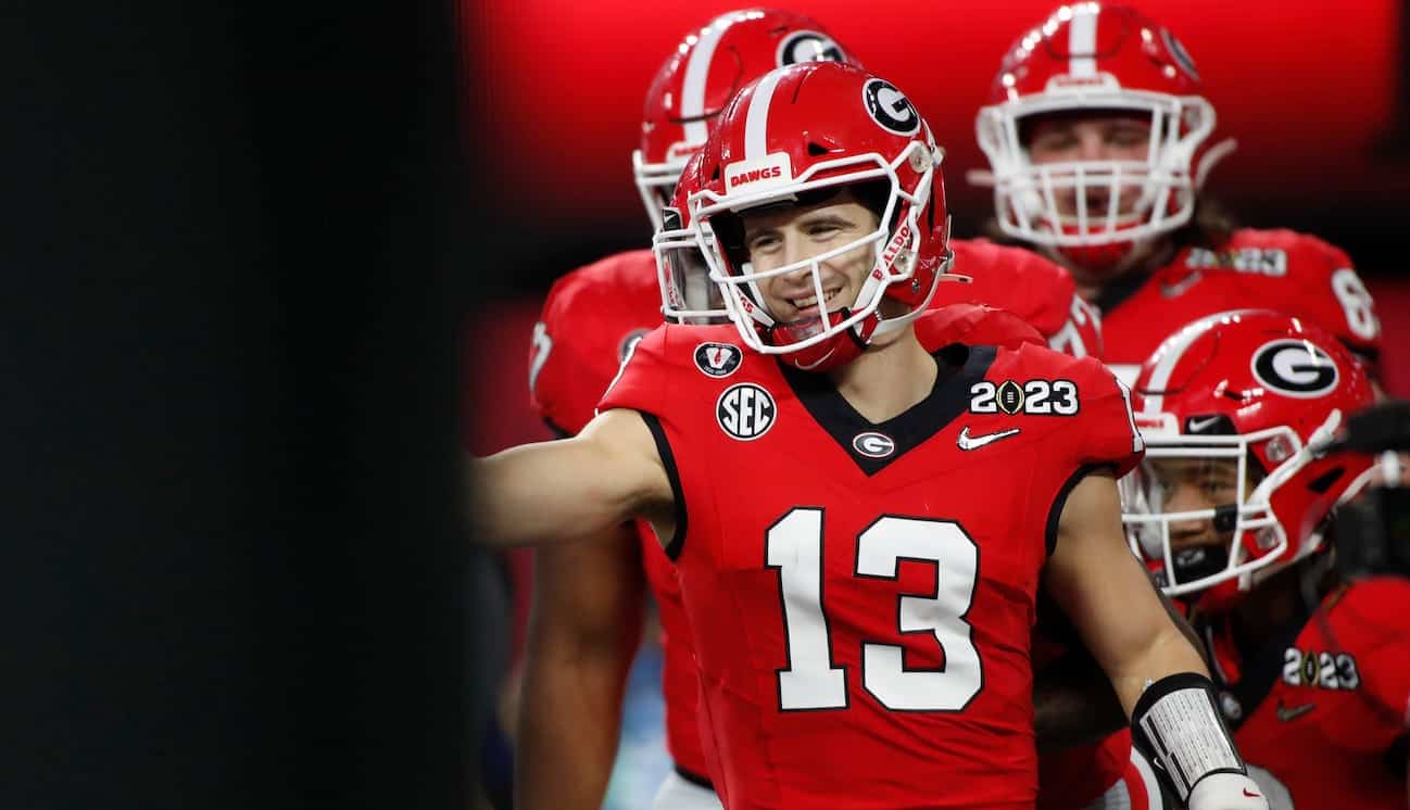 Stetson draws crowd for Raising Cane’s shift in Athens