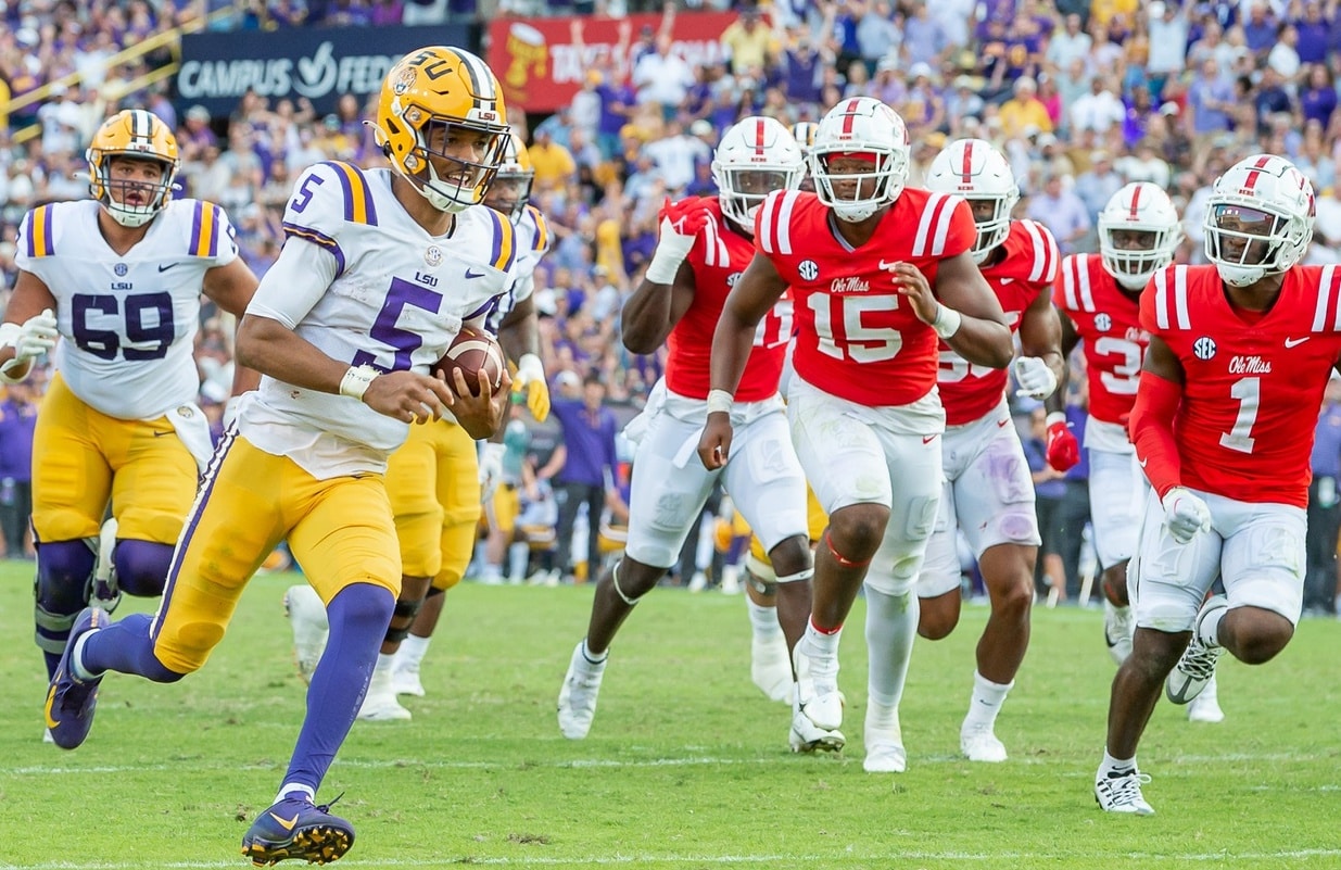 Best Team To Never Win A Championship: 2011 LSU Football - And The Valley  Shook