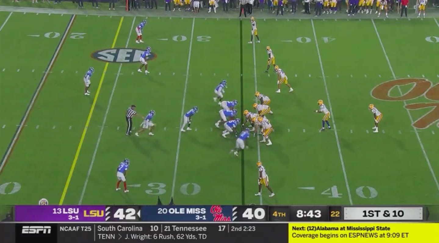 Ole Miss fans throw trash on field after controversial LSU TD call