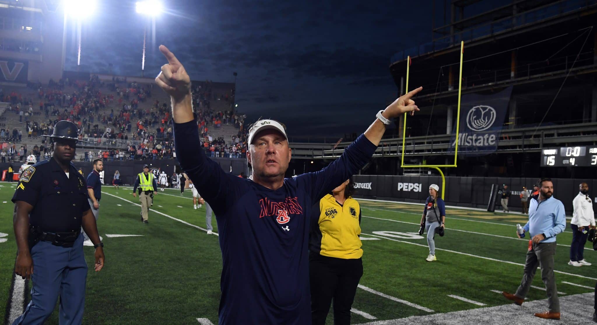 Auburn target, 2025 OL, from Alabama after visit to The Plains