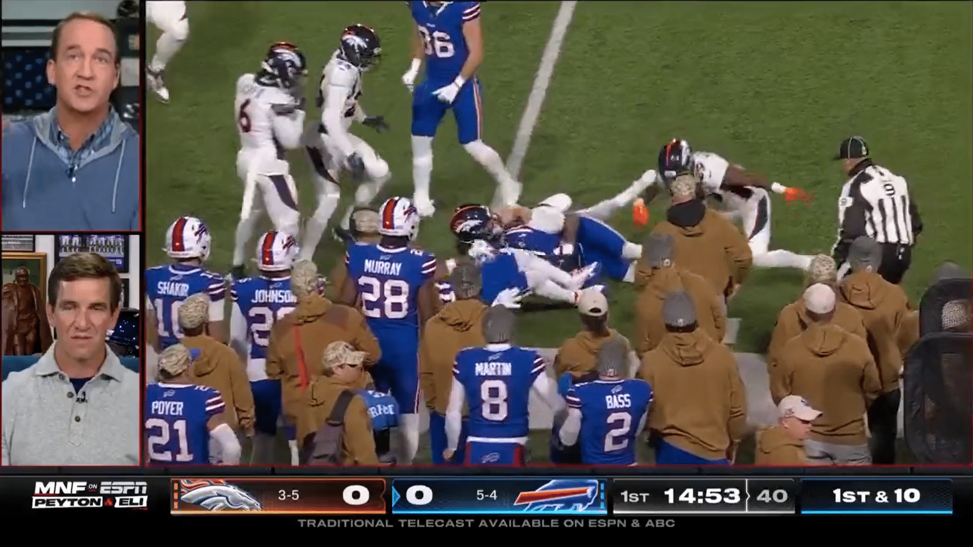 Peyton Manning hilariously slips up, yells 'our ball!' during Broncos