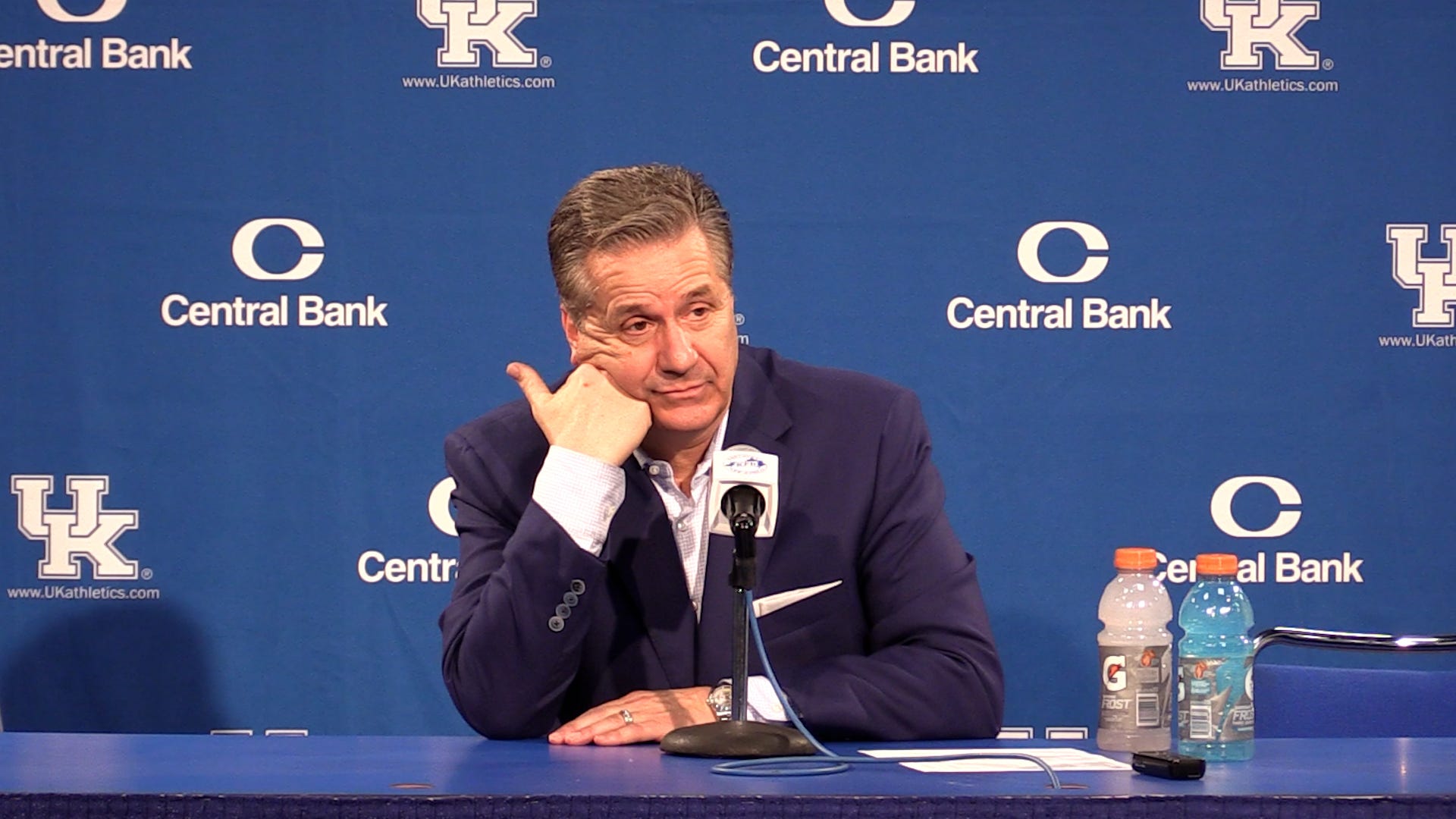John Calipari facing increasingly impatient fan base after 12th loss at